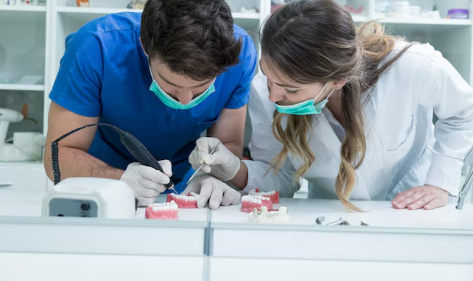 Warum ein Job Zahntechniker die richtige Wahl für Ihre berufliche Zukunft sein kann